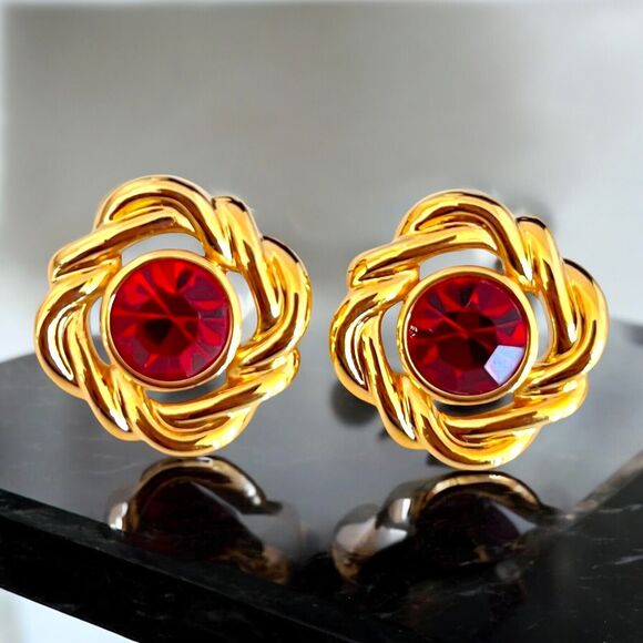 Authentic SWAROVSKI Earrings Gold Tone Red Crystal Vintage Pierced 12D - Picture 1 of 2